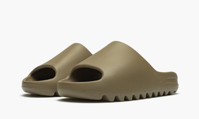 Yeezys Slide 