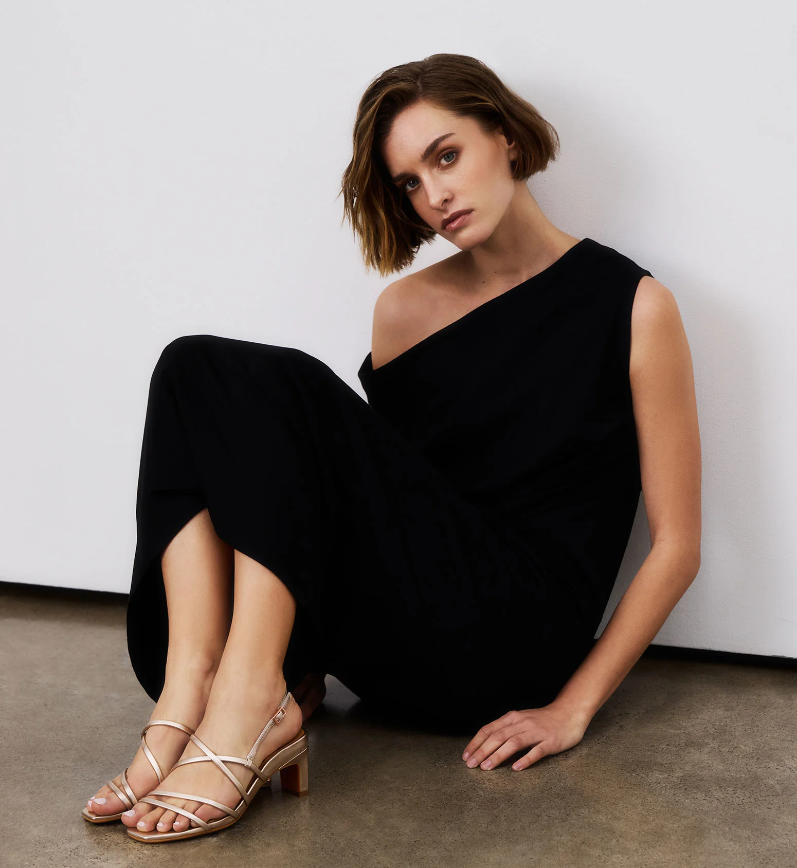 Sapayoa Rose Gold Metallic Leather Low Heels