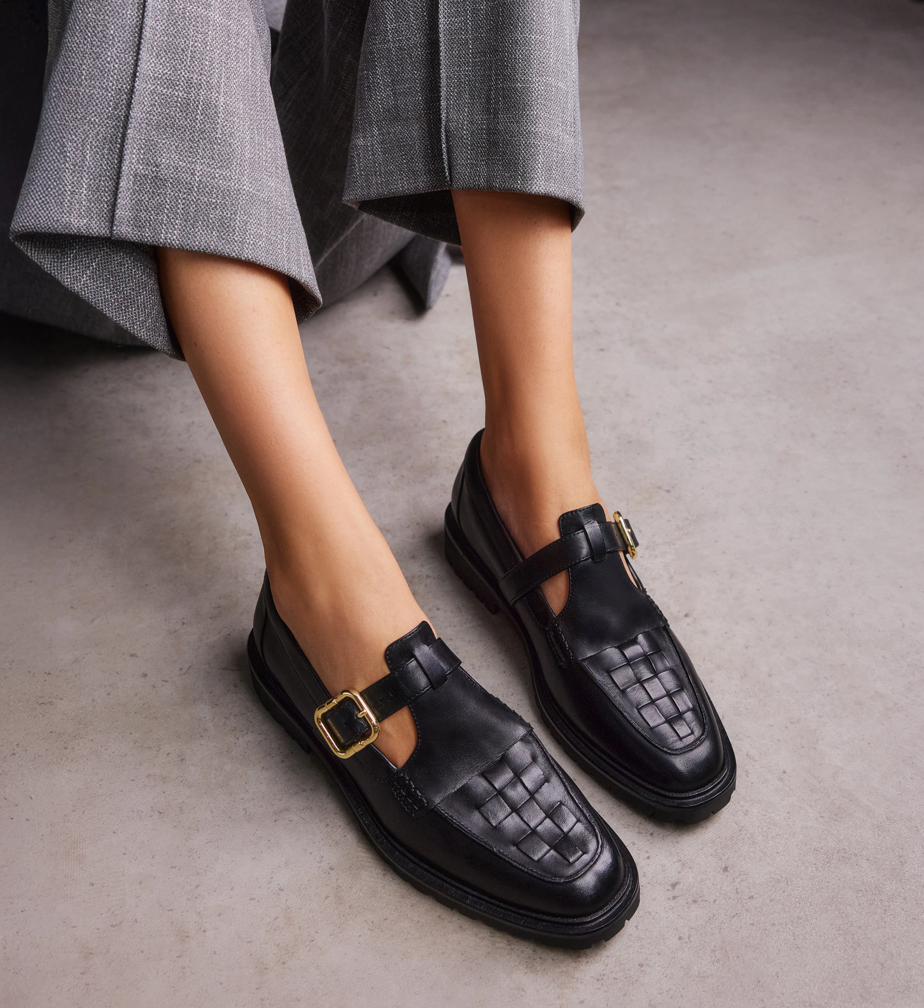 Emutail Black Leather Loafers