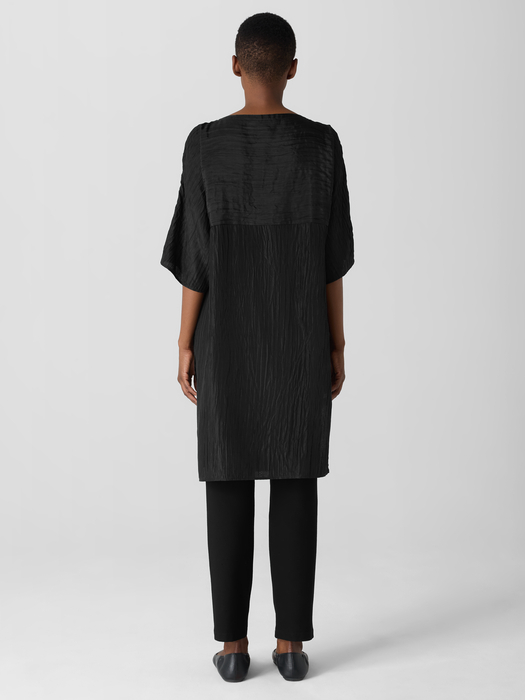 Textured Silk Jacquard Bateau Neck Long Top | eileen fisher outlet