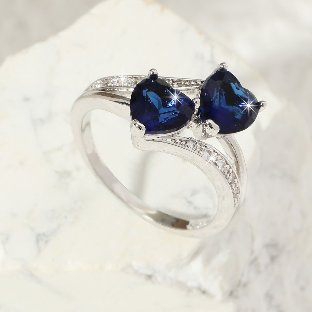 1pc Liebe Herz geformte künstliche Saphir Glas Hochzeitsring