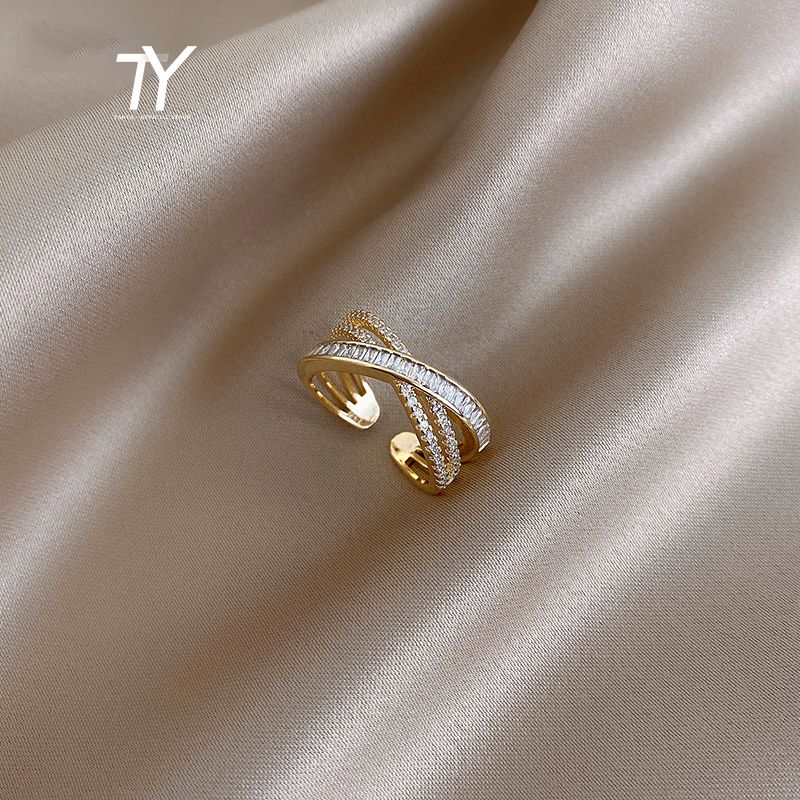 Gothic Classic Zircon Cross Gold Farbe Offener Ring Für Frauen 2022 Mode Schmuck Hochzeitsfeier Luxus Geschenk Mädchen ungewöhnlicher Ring