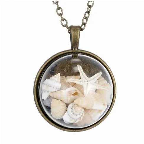 BEACH GIRL Meeresmuscheln in Glas Locket Anhänger Halskette