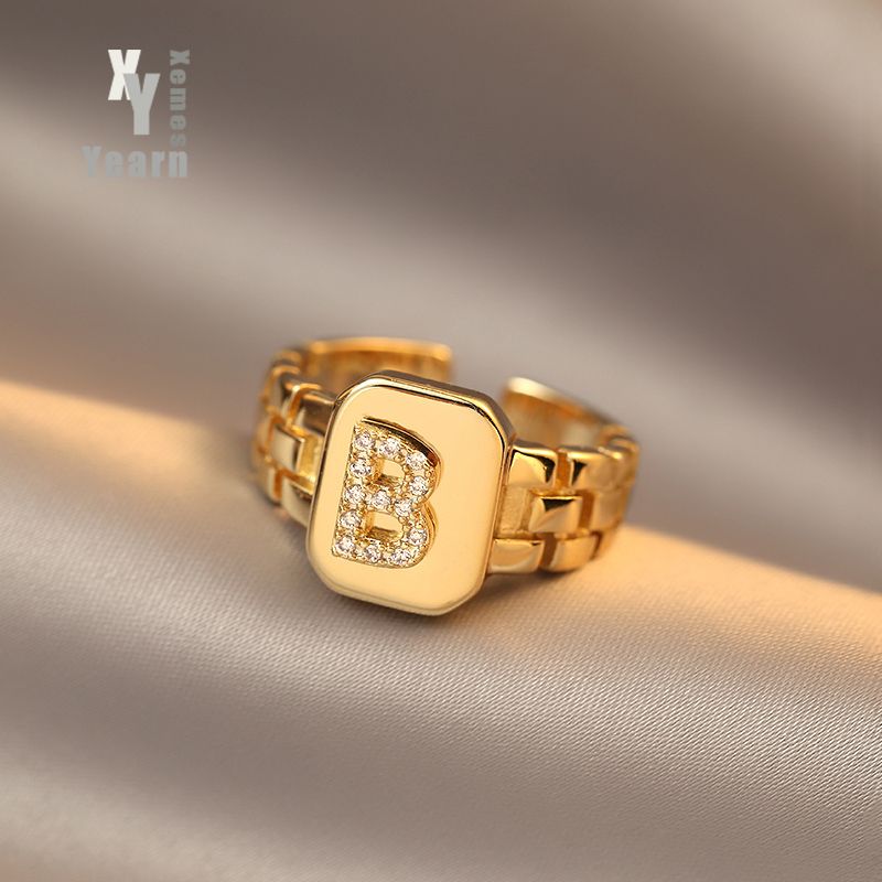 2021 Neues Design Metallkette B oder G Brief Eröffnung Goldener Ringe Koreanische Mode Schmuck Party Gothic Mädchen Luxusringe für Frau