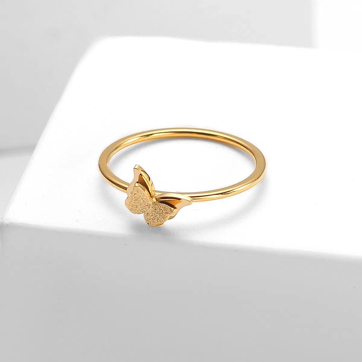 Einfache Retro Knuckle Wassertropfen Geometrie Diamant Ring