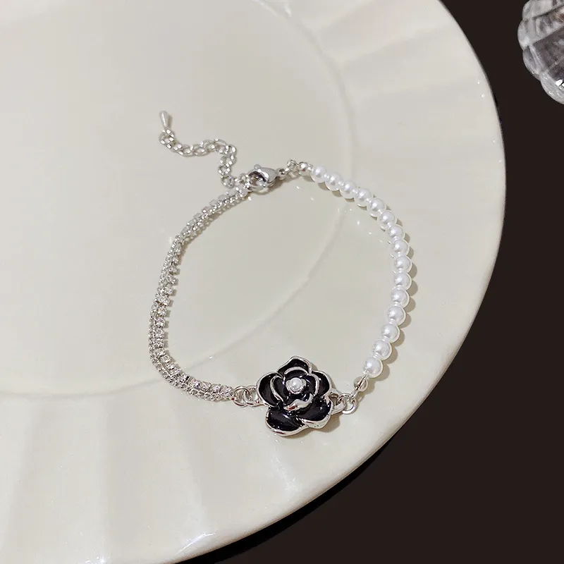 Retro Hong Kong Stil Camellia Perlen Armband weiblich
