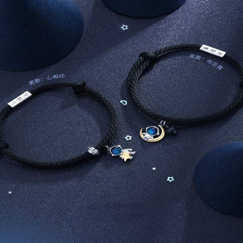 Männliche und weibliche Astronauten Paare Strick-Armband