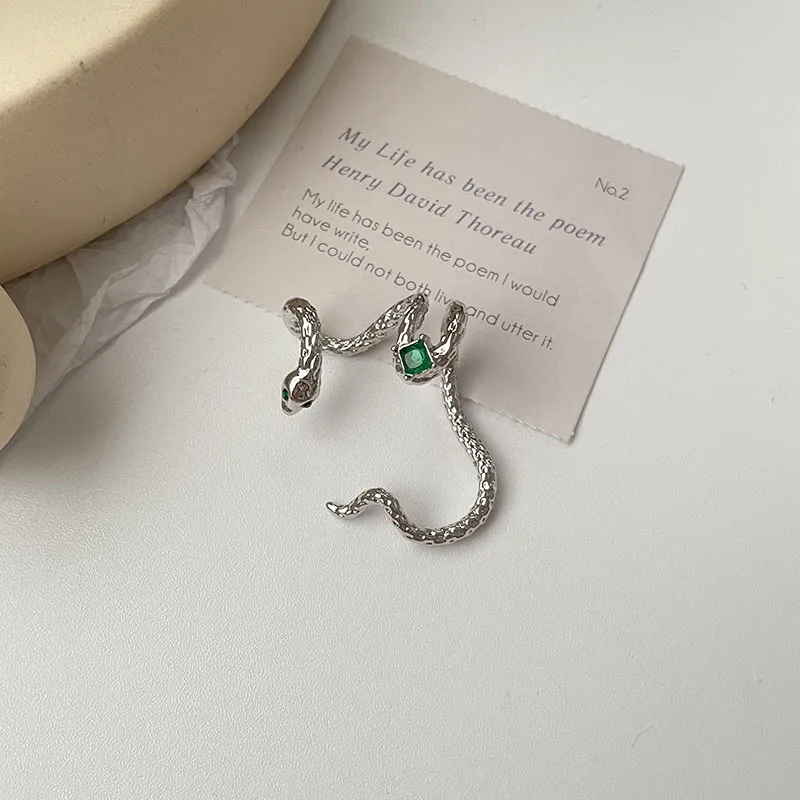 Mode Super Zircon Snake Stud Ohrringe weibliche Persönlichkeit