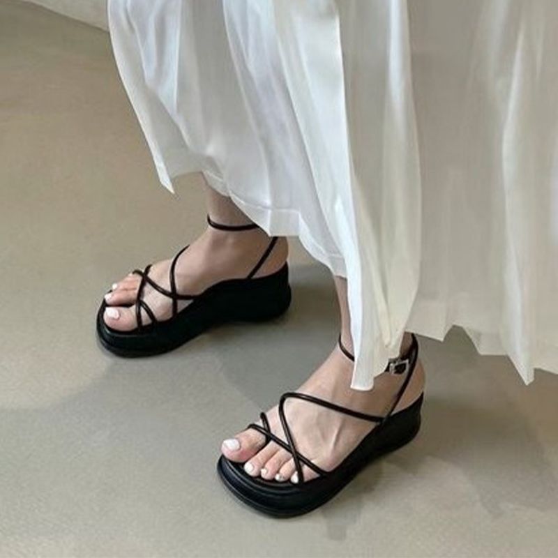 Sandalen Frauen Sommer 2022 Quadrat Toe Pu Leder Plattform Keile Damen Schuhe Kausal Rom Gladiator Weibliche Sandalen Frau Sandalen