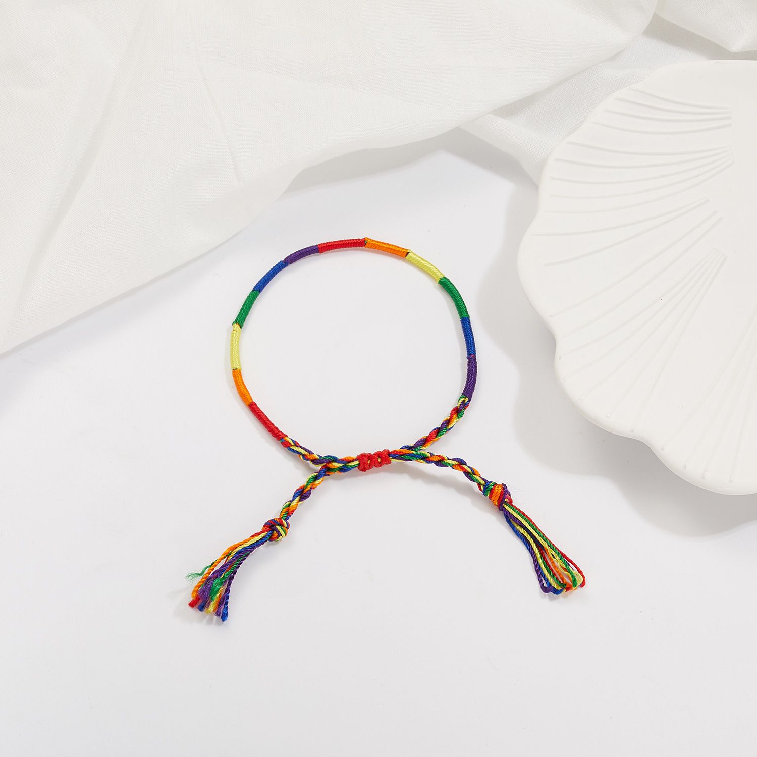 Rein Handgewebtes Regenbogen-Armband Nepal Freundschaft