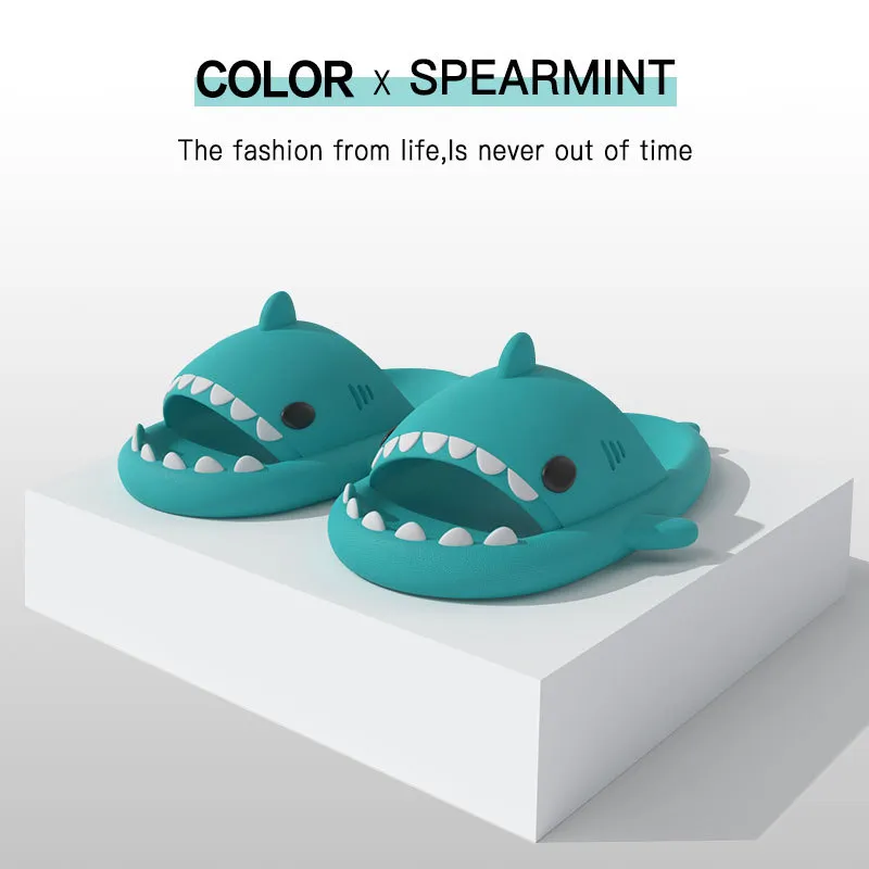 Sommer Hausschuhe weiblich schöne Haie-Form - Rutschen Outdoor-Damen - Schuhe Kinder Kinder Flip-Flops Männer Paare Cartoon EVA Großhandel
