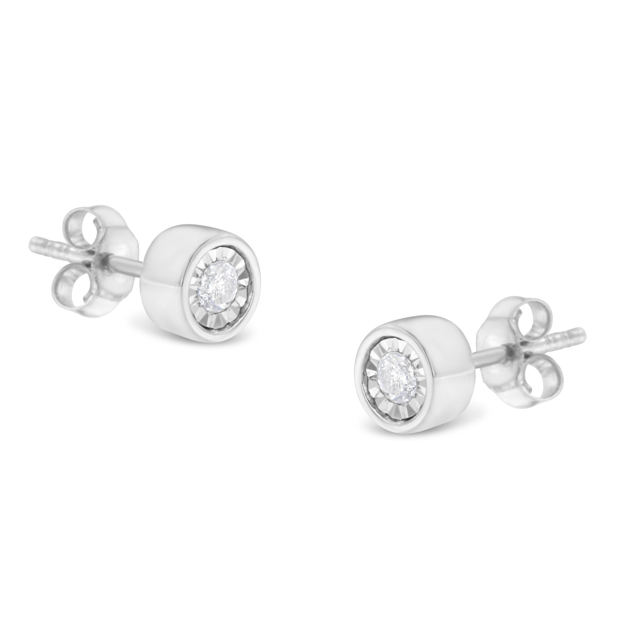 .925 Sterling Silber 1 / 5 Cttw Round Brilliant-Cut Near Farbless Diamond Miracle-Set Bezel Barrel Style Stud Ohrringe (I-J Farbe, I2 - I3 Klarheit)