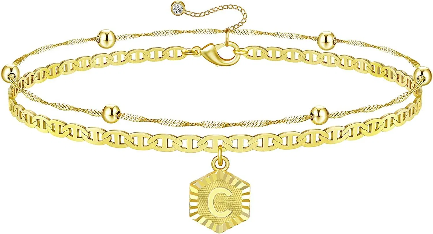 14K Gold Plated Brief Initial Armbänder für Frauen Schichtgold Personal Armband Gold Charm Chain Dinty Armband Geschenk für Frauen