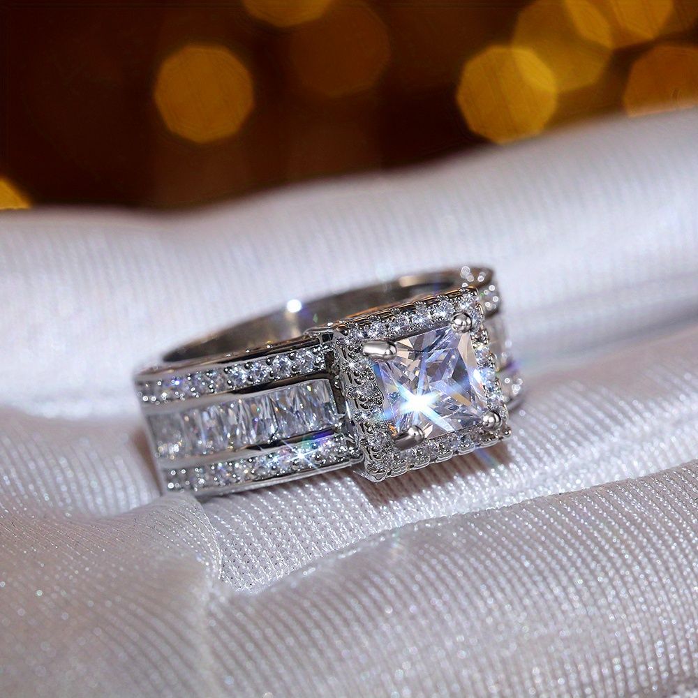 Glänzender Halo-Ring eingelegt Quadrat geschnitten glänzender Zirkon Elegant Hochzeit Verlobung Ring für Frauen & Mädchen Valentinstag Schmuck