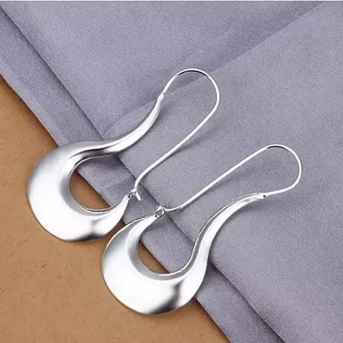 Moon Dance Gold und Silber Crescent Ohrringe