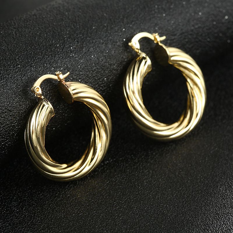 Twist Vintage Atmosphärische Thread Hollow Ohr Clips Ohrringe