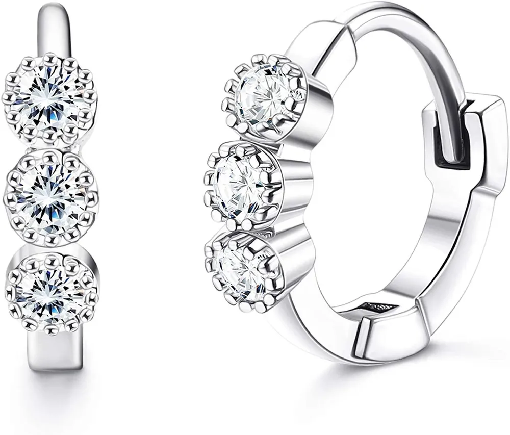 Kleine Schläfer-Hop - Ohrringe Stainless Huggie Hoops Ohren; Hypoallergen CZ Knorpel Ohrring; Blumen Liebe Herz süße Schmetterlinge Dainty Hingeed Hoop Ohr Piercing für Frauen