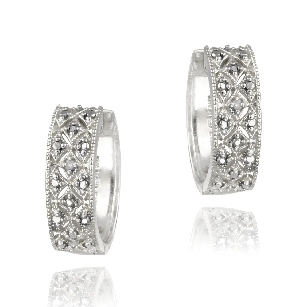 Sterling Silber Diamant Akzent Pave Hoop Ohrringe