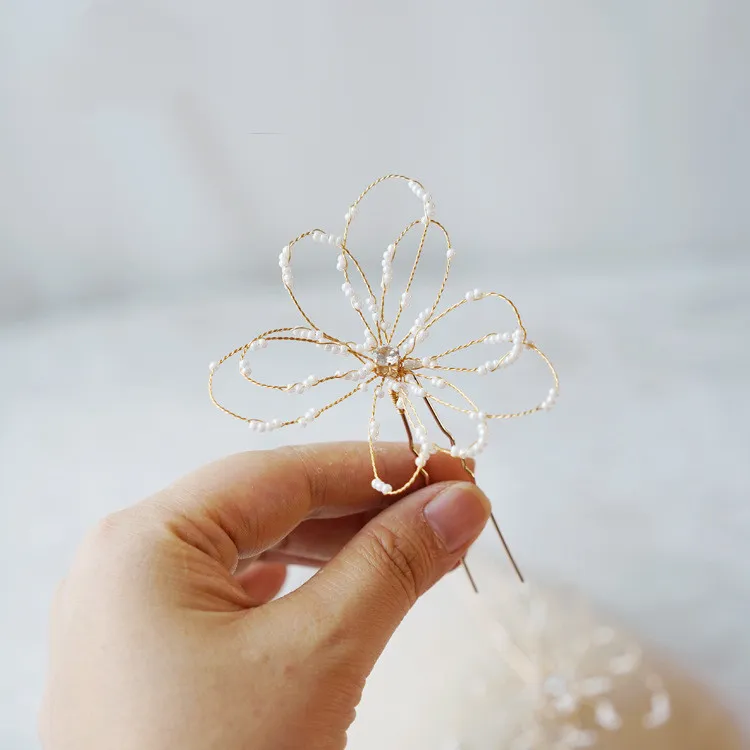Handgefertigte Perlen Hollow Flower Haar Gabel