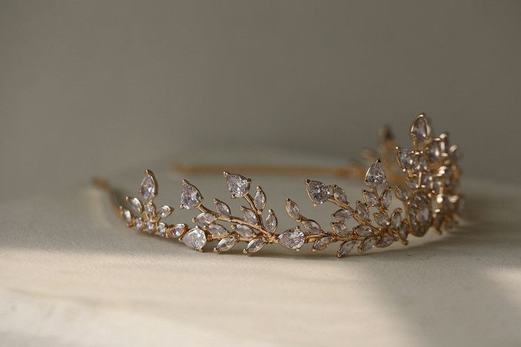 Design Zirkon und Diamanten Solid Brass Crown
