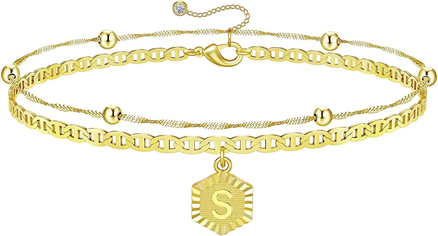 14K Gold Plated Brief Initial Armbänder für Frauen Schichtgold Personal Armband Gold Charm Chain Dinty Armband Geschenk für Frauen