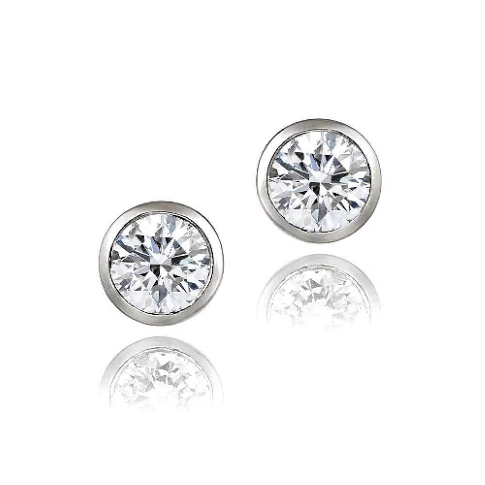 Zirkonia Ice Sterling Silver 6mm Bezel Set Martini Stud Ohrringe, hergestellt mit Swarovski Zirkonia