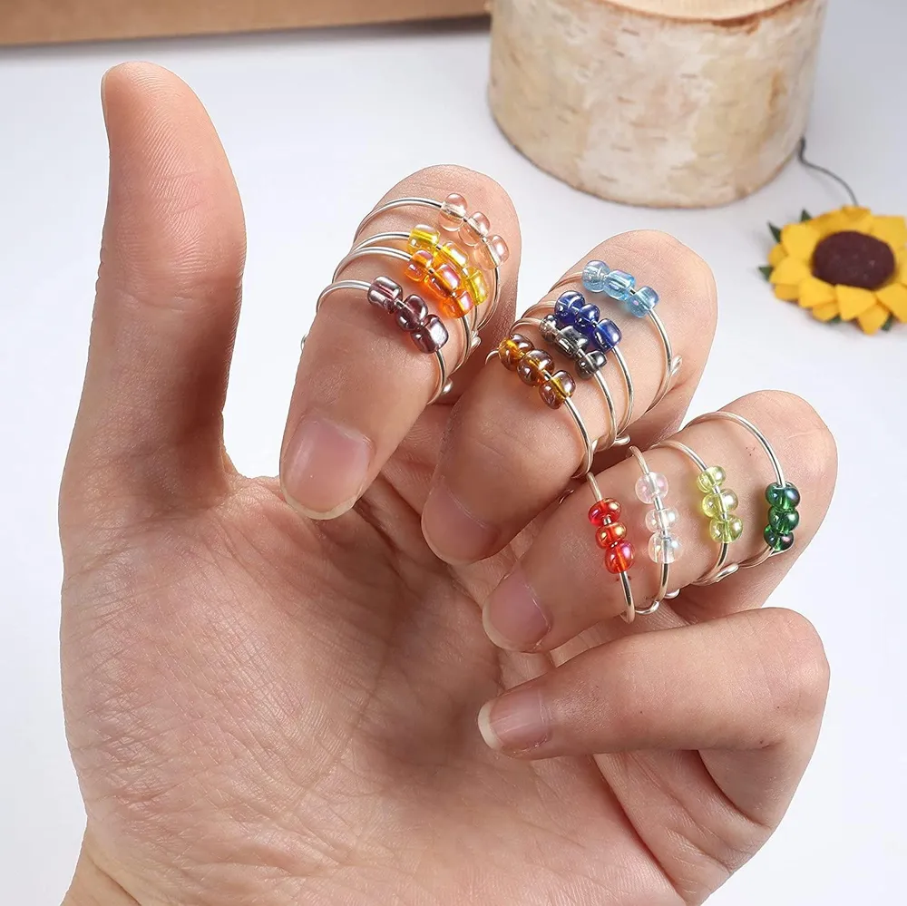 12pcs Angst Ring Set für Frauen Stackable Fidget Band Ringe für Angst Gold beschichtete verstellbare Perlen drehen sich frei Ringe Stress Linderung Stricken Loop Ring Schmuck Geschenke für Frauen Mädchen