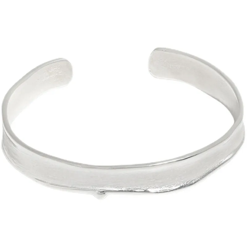 Temperament Brushed Plain Light Luxury Armband