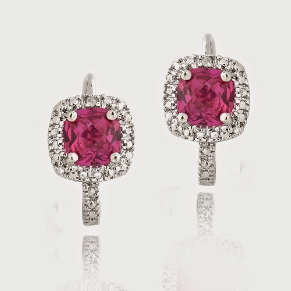 Silberton Diamant Akzent 2ct geschaffen Ruby Quadrat Ohrringe