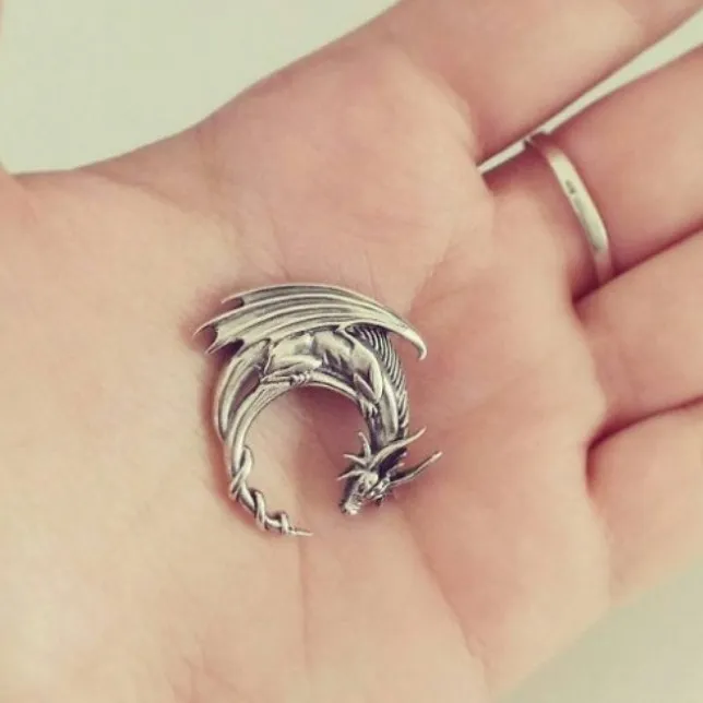 Halskette Persönlichkeit Vintage Dragon Anhänger Geschenk