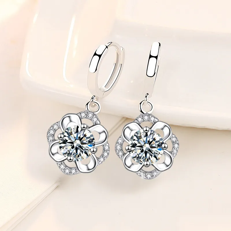 925 Sterling Silber neue Frau Mode Schmuck hochwertiger blauer Kristall Zirkon Blumen Ohrringe heiß verkaufende Ohrringe