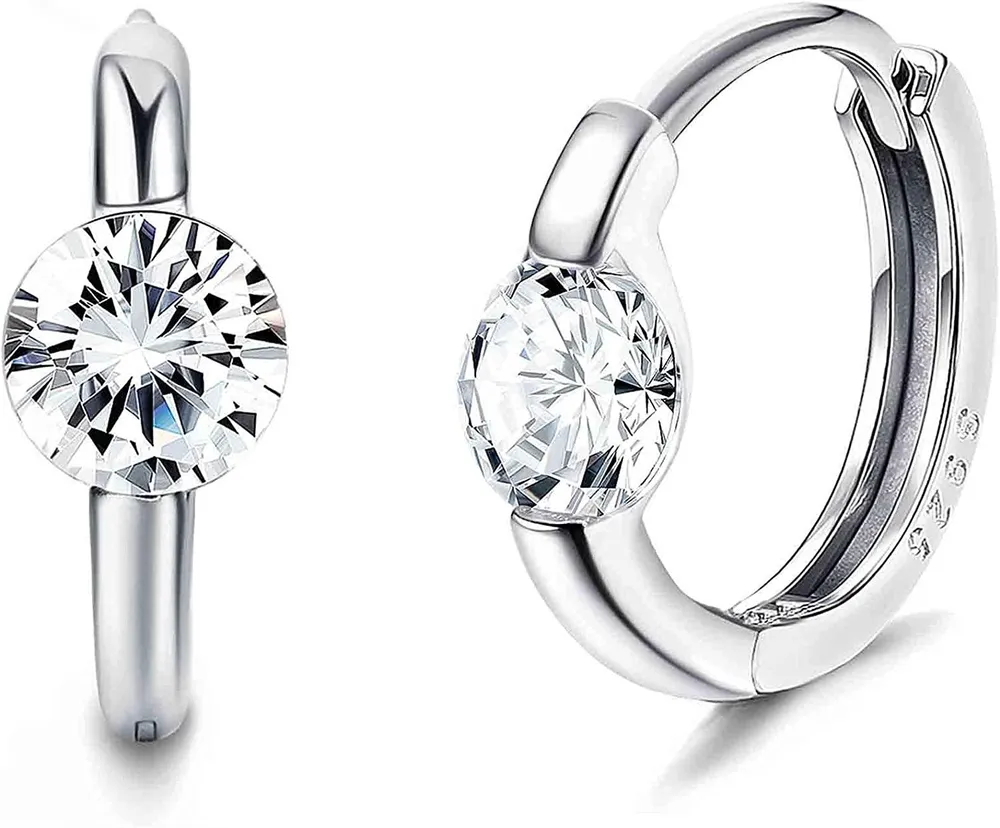 925 Sterling Silver Small Sleeper Huggie Ohrring für Frauen Herz CZ Schmetterling Blumen Ohrring niedliche kleine Hoop Ohrring hypoallergene Knorpel Hoop Ohrringe für empfindliche Ohren