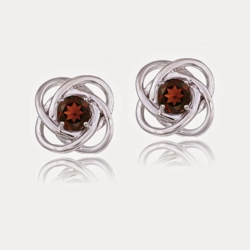 Sterling Silber 1.1ct Garnet Love Knot Stud Ohrringe