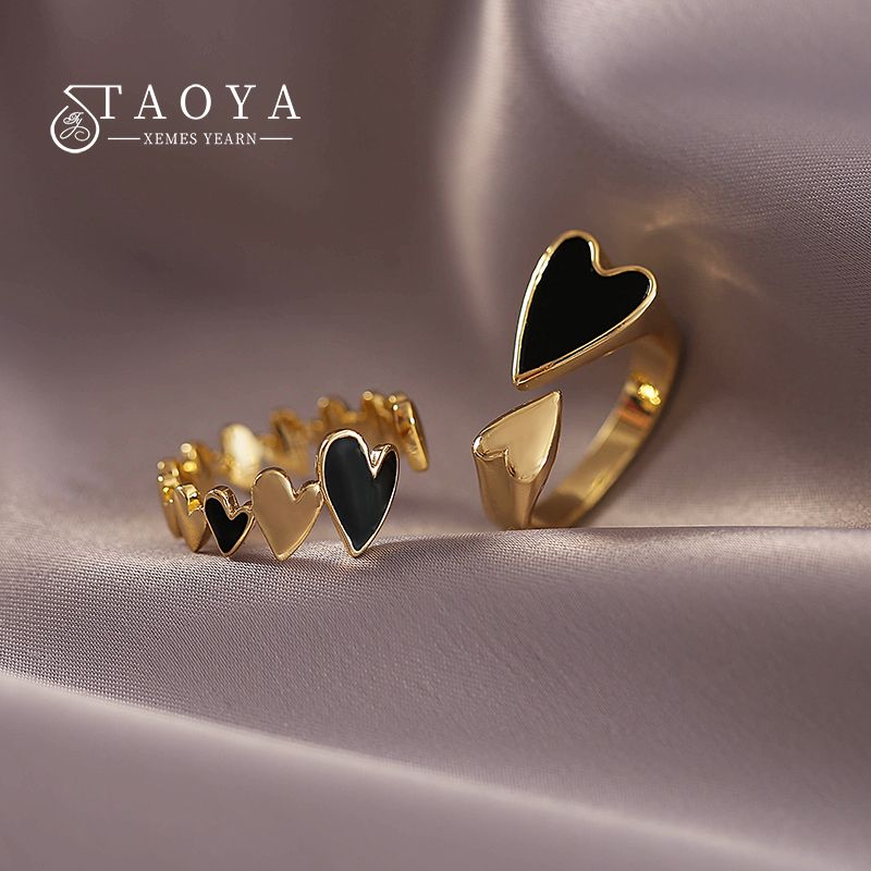 2022 Neues kreatives Metall schwarzer Email Pfirsich-Herz genähten Goldfarbe Ringe Accessoires für Frauen bei koreanischer Mode-Schmuck - Party