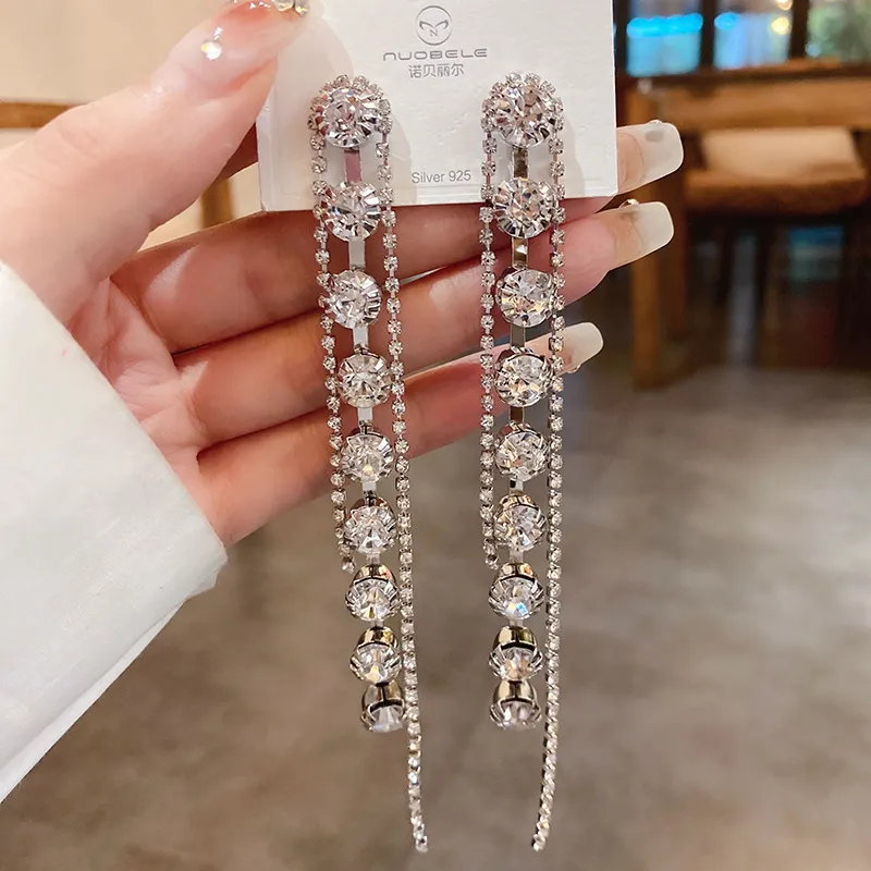 Full Diamond Long Fringe Ohrringe Europäische und amerikanische Mode Cool High-Profile - Ohrringe