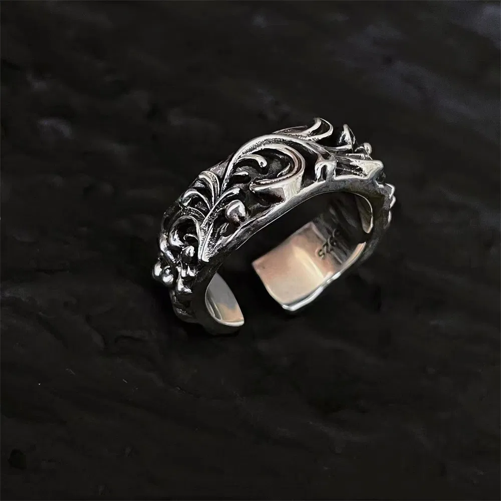 Silber Antique Heavy Industry Embossed Brambles Arakra Pattern Ring
