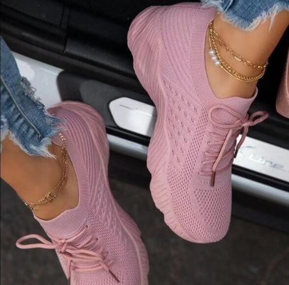 Gefleckte Flat Lace Up Slip On Sneakers - 4 Farbwahls