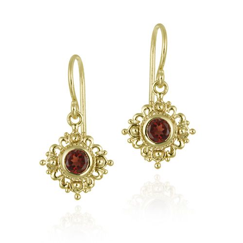 18 Karat Gold über Sterling Silber Garnet Filigree Dangle Ohrringe
