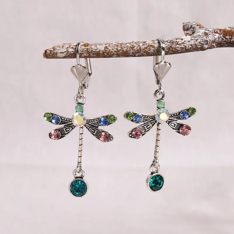 Dragonfly Shape Drop Ohrringe Inlaid Colorful Synthetic Gems Hochzeit Verlobung Ohrringe