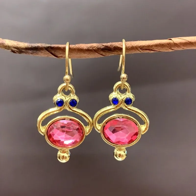 2pcs / pair Männer Golden Vintage Pink Sapphire Ohrringe Verlobung Hochzeit Ohrringe Jubiläumsschmuck für Unisex