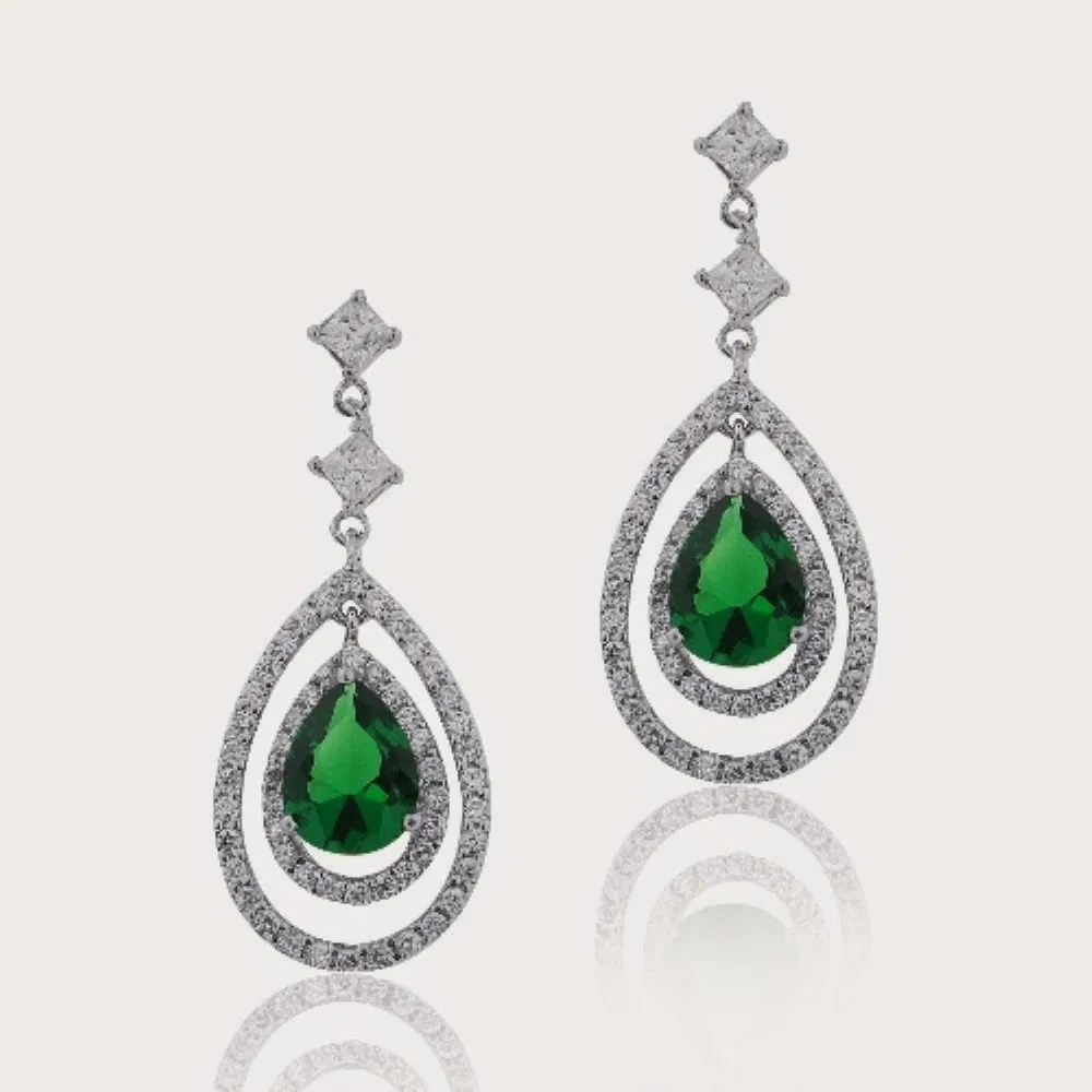 Sterling Silber 4 & 1 / 2ct geschaffen grüner Quarz & CZ Triple Teardrop Dangle Ohrringe