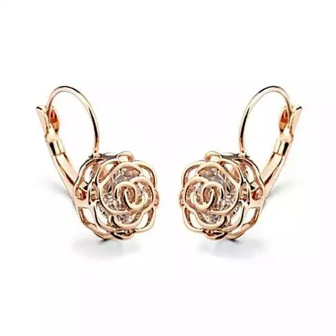 ROSE IST A ROSE 18 Karat Rose Crystal Ohrringe in Weißgelb und Rose Gold Plating