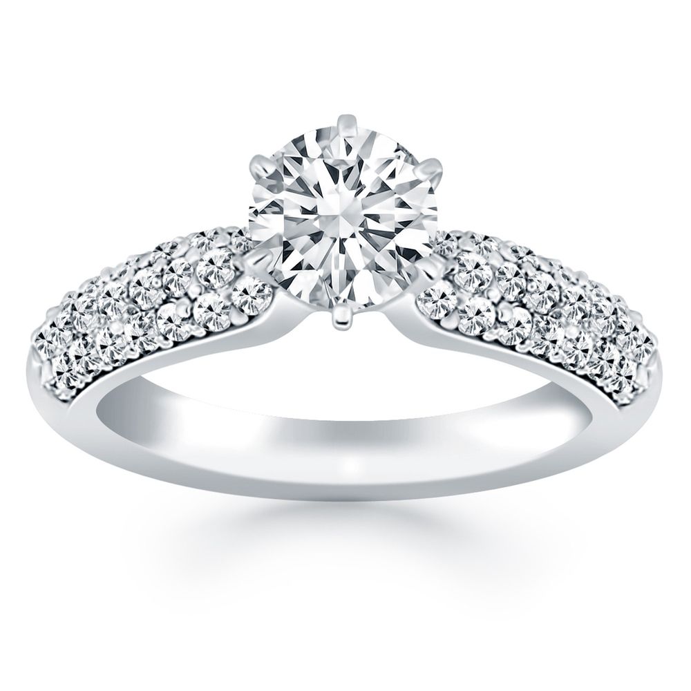 14 Karat Weißgold Triple Row Pave Diamond Engagement Ring