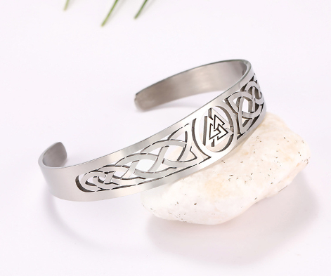 Asgard Handgefertigte Edelstahl Valknut Symbol und Keltic Design Armband