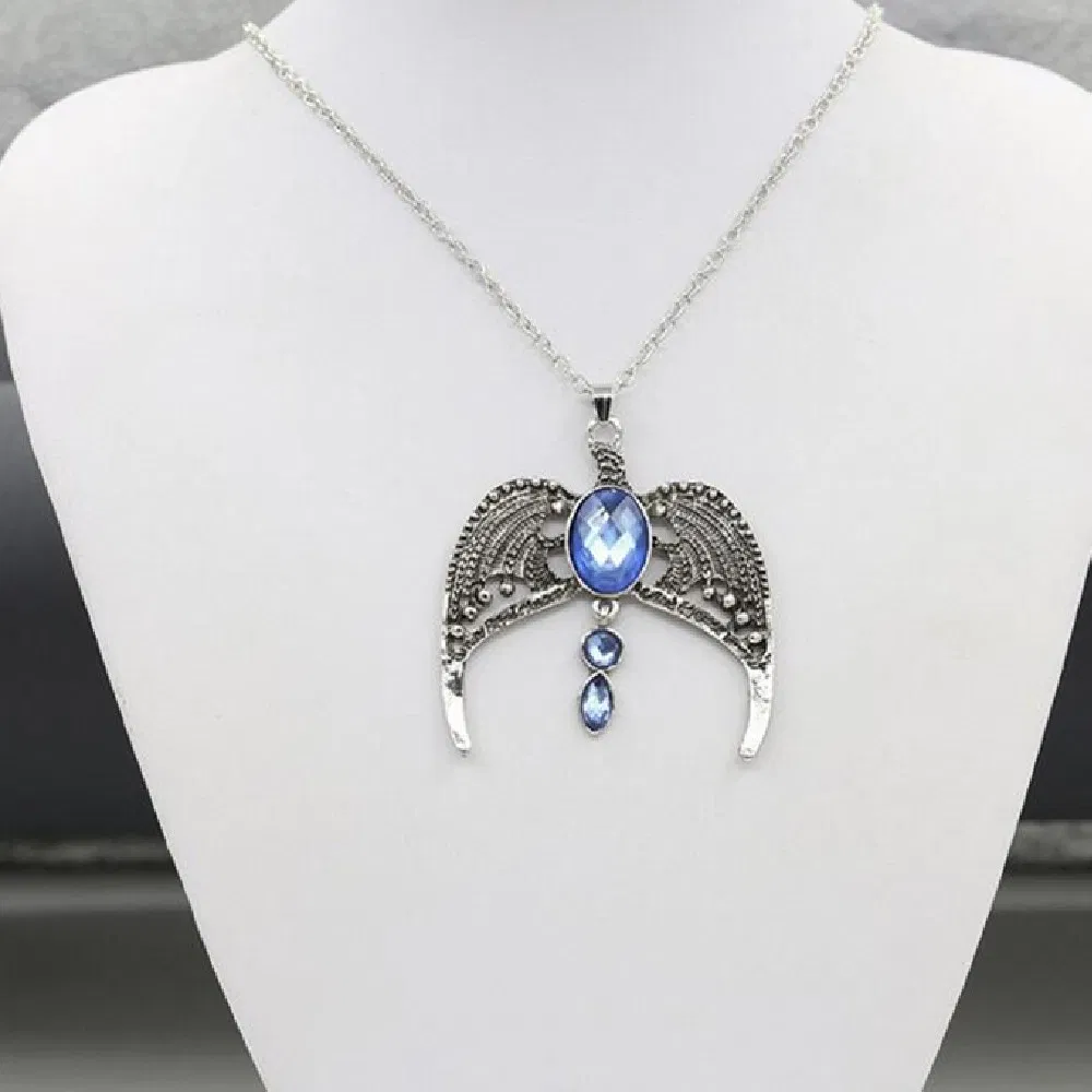 Vintage Flügel Angel Oval Edelsteinen Halskette