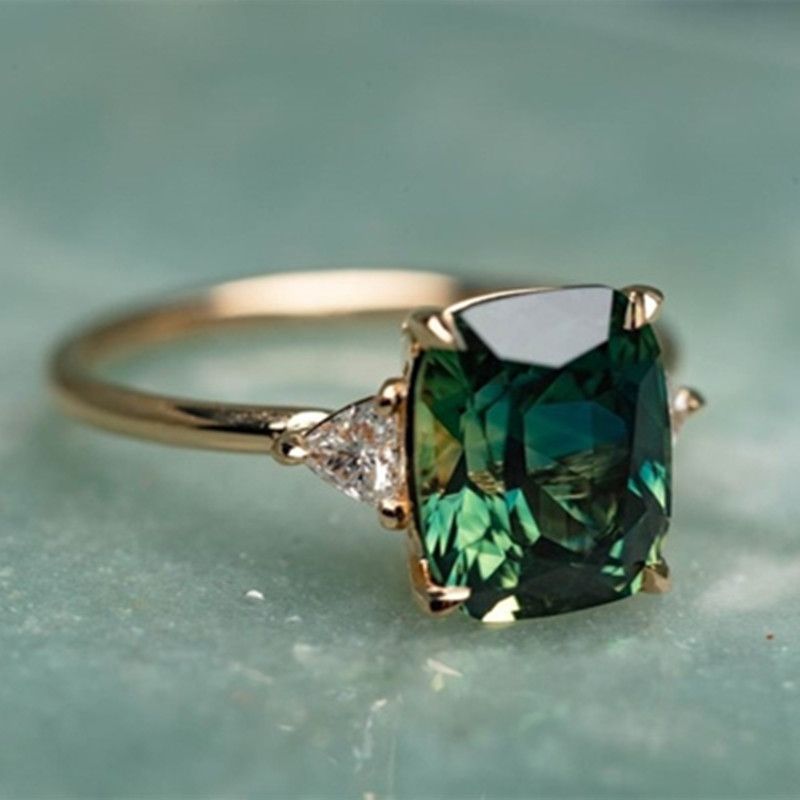 Elegant Solitaire Ring Inlaid Square Form Glänzender Zirkon Süßes Finger Ring Frauen Verlobungsring St. Patrick 's Day Dekorationen