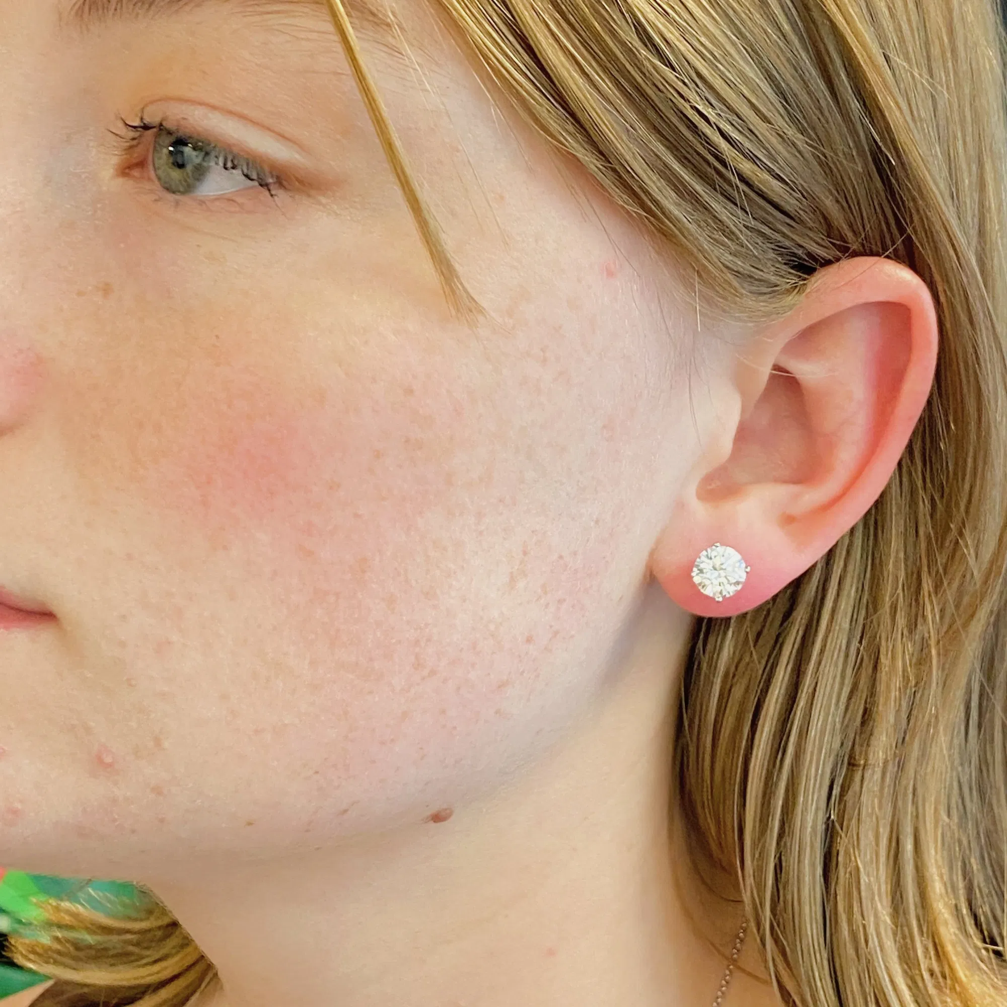 Aussergewöhnlich geschnitten Sterling Silber Stud Ohrringe