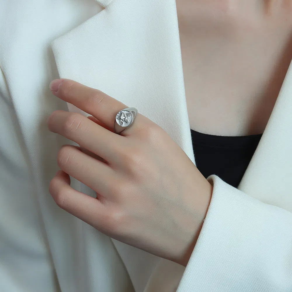 Europäische und amerikanische Persönlichkeit Angel Boy Ring
