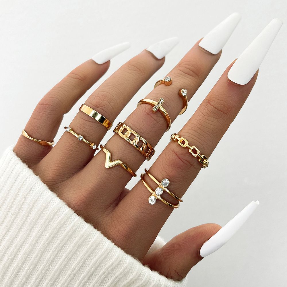 Einfacher Kreuzbrief V Twist Ring 9 - teilige Set