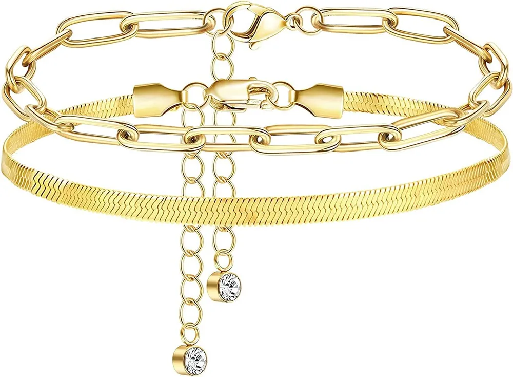 2pcs Ankleber für Frauen 14K Gold beschichtete Edelstahl Ankleber Dainty Doppelschicht Knöchel Armband Schmetterling Ankleber Figaro Kette / Papierklippkette Fuß Sommergeschenke